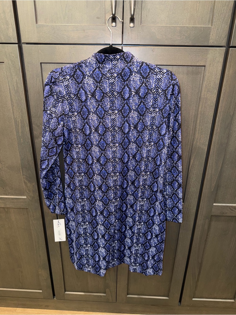 Lulu-B NWT Women’s Blue Snake-Print Zip-Front Dress Size Small - Picture 2 of 5